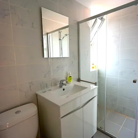 Cruz Cozy 2º Лісабон